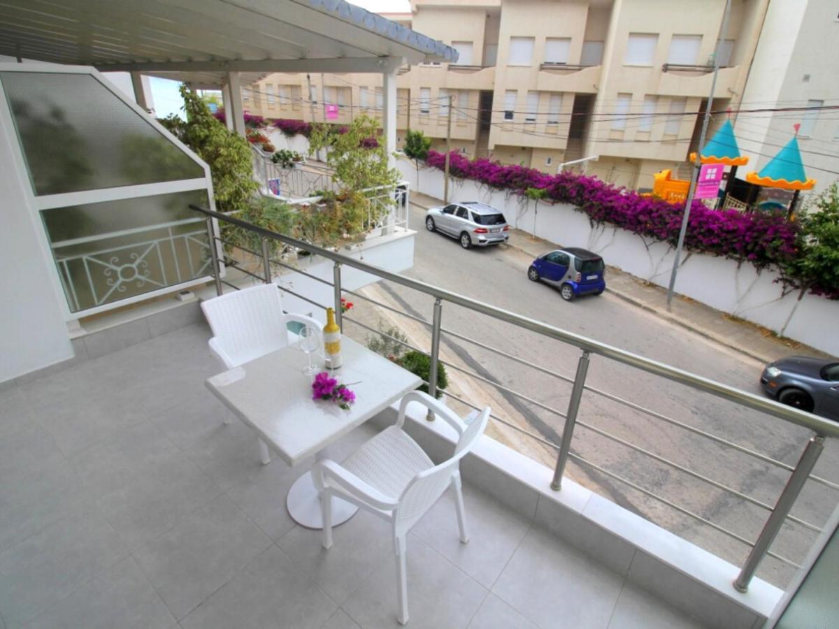 Gusto Di Casa Hotel Sarandë Buitenkant foto
