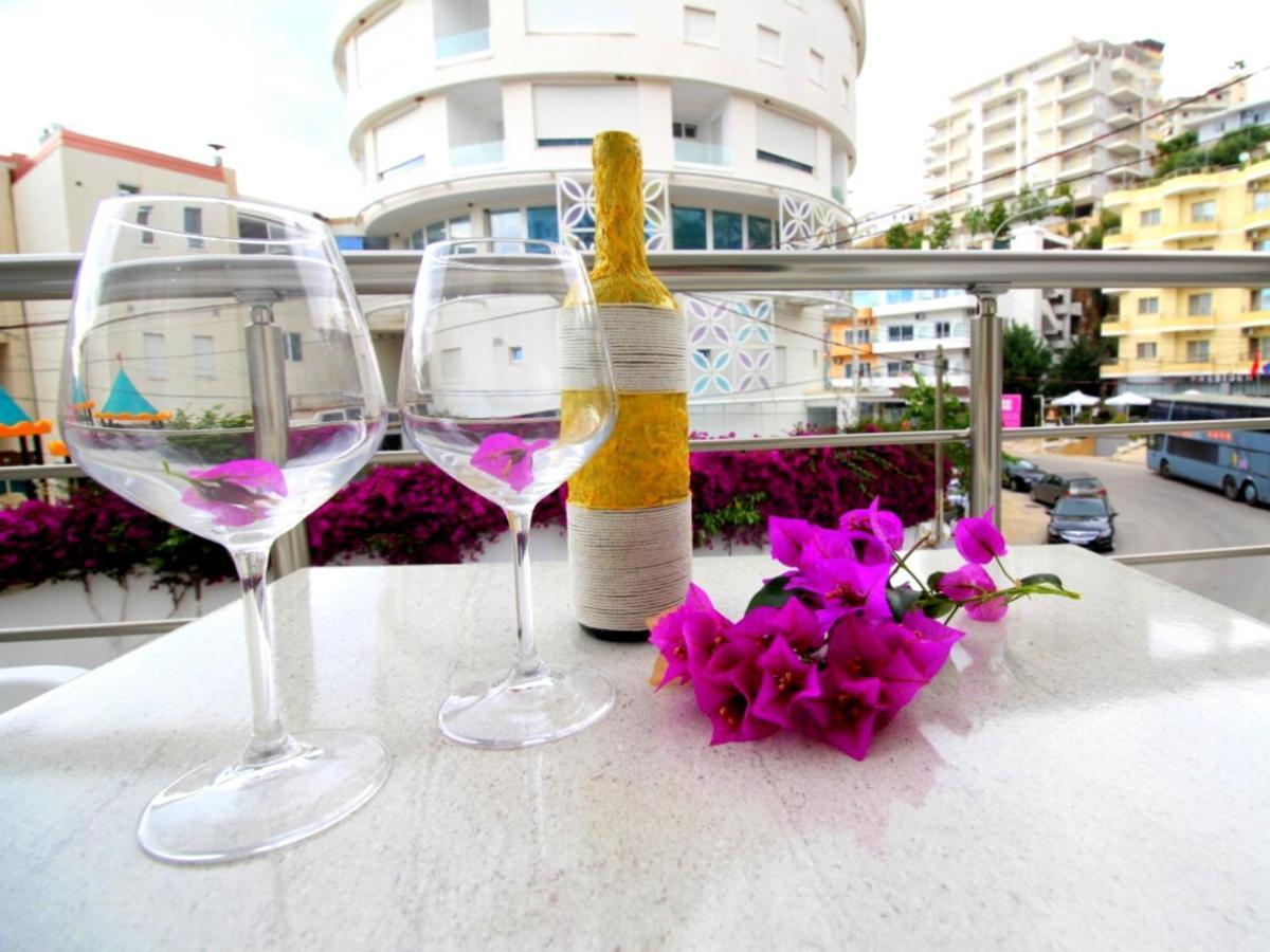 Gusto Di Casa Hotel Sarandë Buitenkant foto
